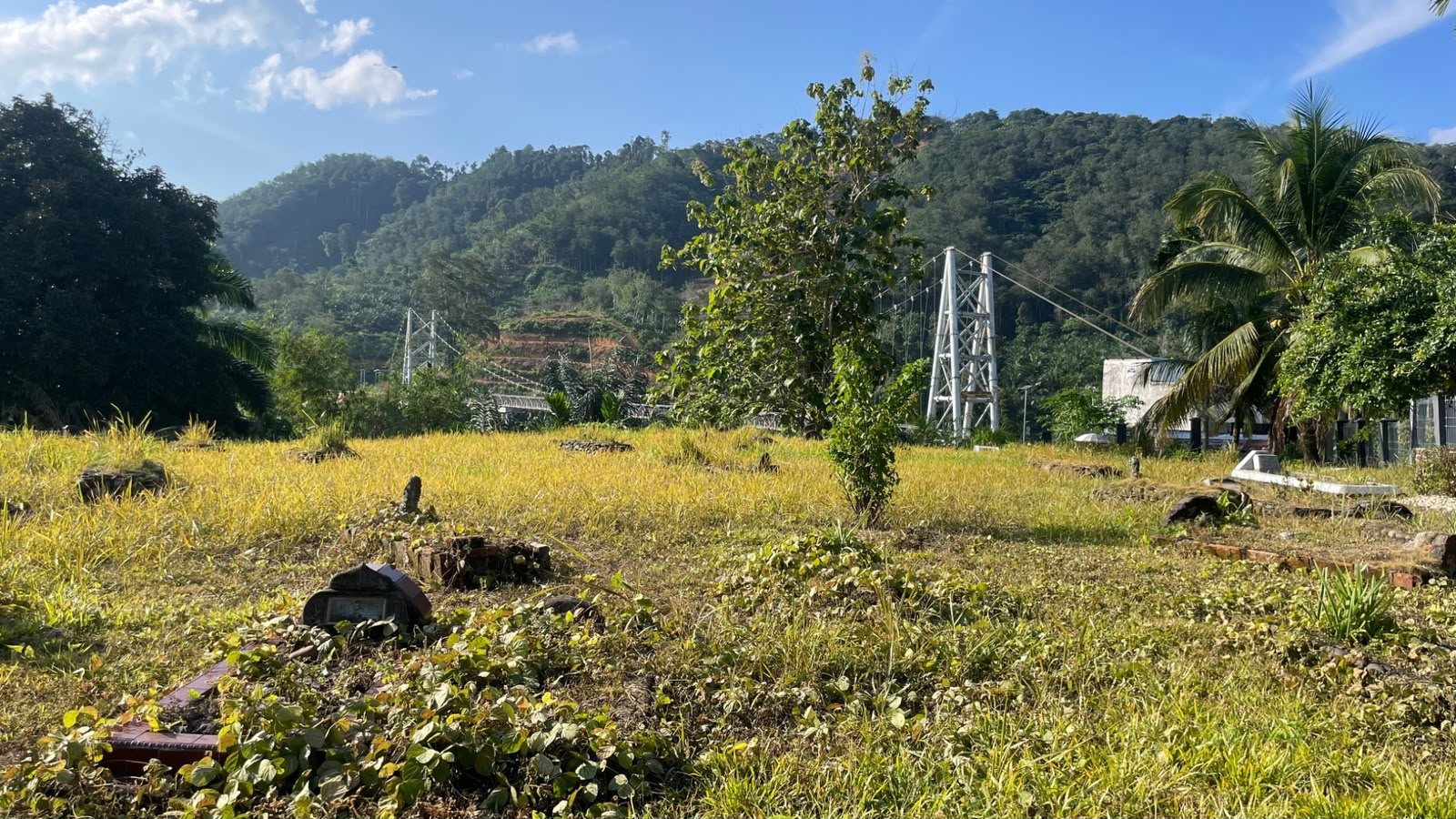 Makam Raja-raja Siguntur