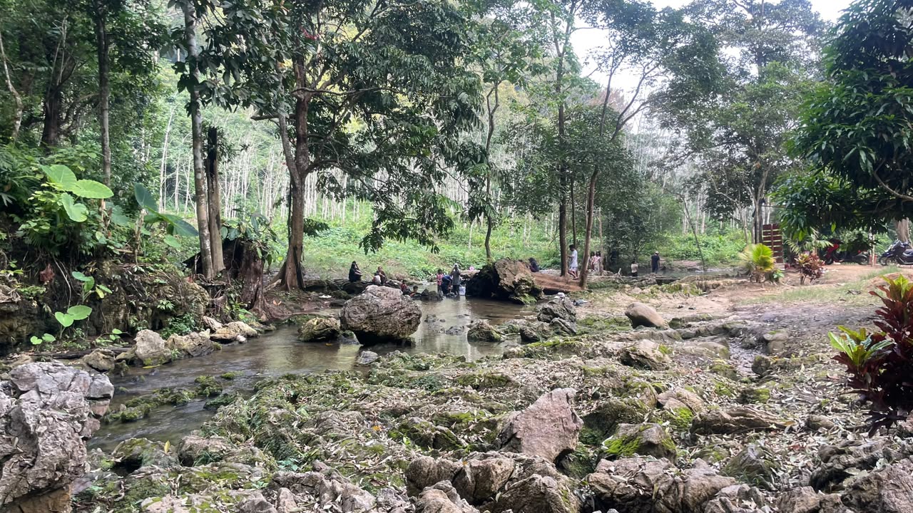 Goa Kembar Sungai Suko Dharmasraya